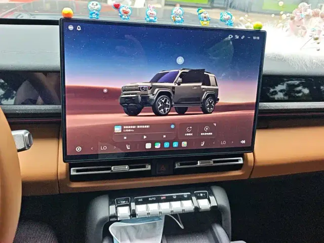 iCAR V27 — Фото автомобиля 13