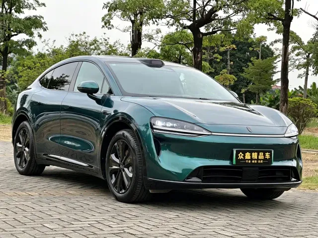 Luxeed R7 — Фото автомобиля 3