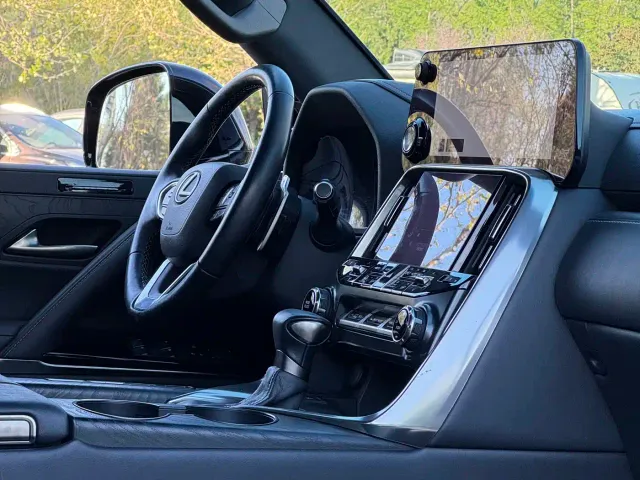 Lexus LX — Фото автомобиля 22