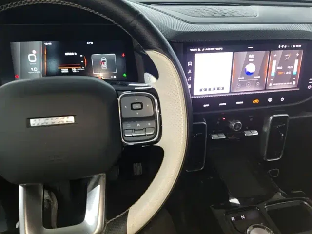 Haval Big Dog — Фото автомобиля 9