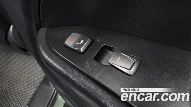 KG_Mobility_Ssangyong Rexton Новый Rexton Sport Khan Дизель 2.2 2WD — Фото автомобиля 12