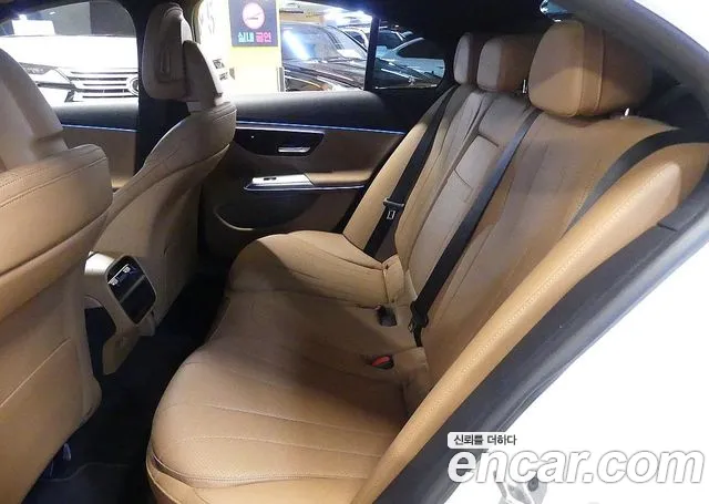 Mercedes-Benz E-Class W214 — Фото автомобиля 17