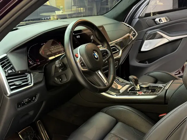 BMW X5 M — Фото автомобиля 12