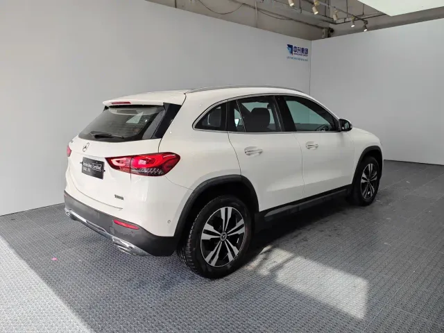 Mercedes-Benz GLA-Class — Фото автомобиля 6