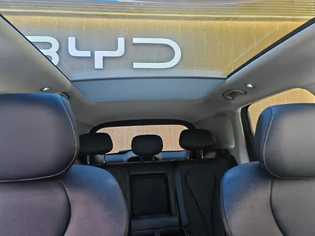BYD Sealion 05 EV — Фото автомобиля 7