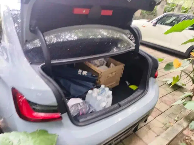 BMW 3 Series — Фото автомобиля 5