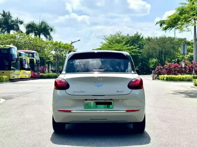 Wuling Bingo — Фото автомобиля 8