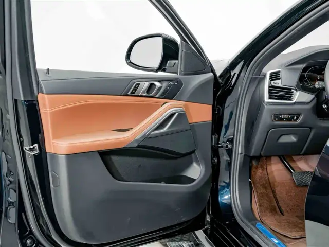 BMW X6 — Фото автомобиля 14