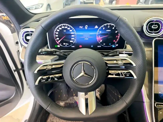 Mercedes-Benz C-Class — Фото автомобиля 10