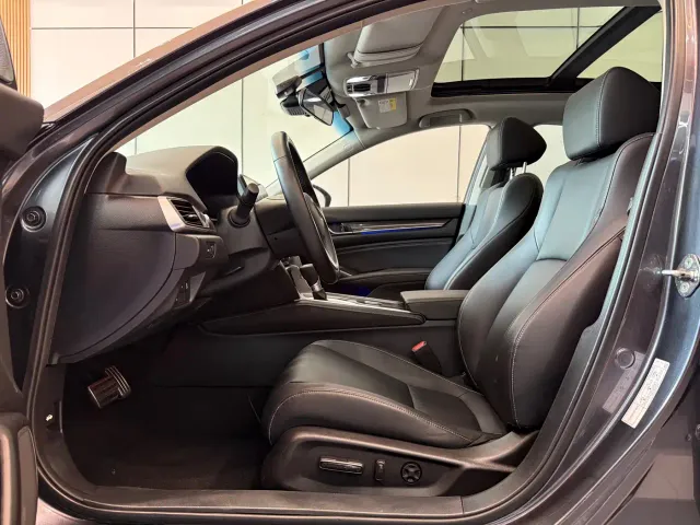Honda Accord — Фото автомобиля 5