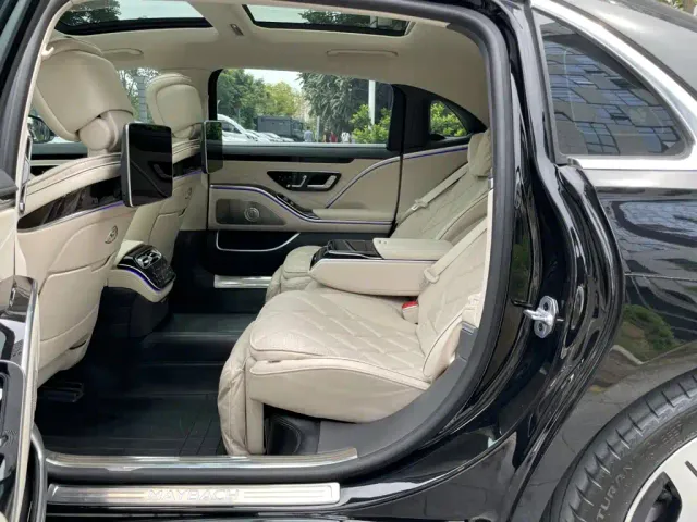Mercedes-Benz Maybach S-Class — Фото автомобиля 12