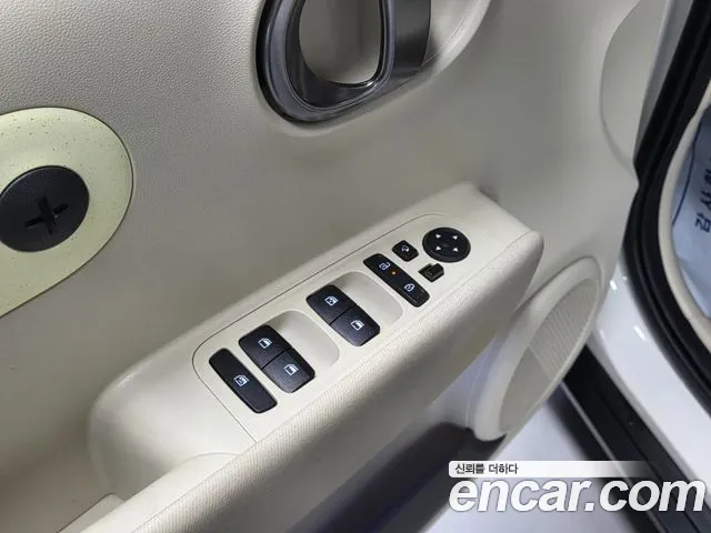 Hyundai Casper Electric — Фото автомобиля 12