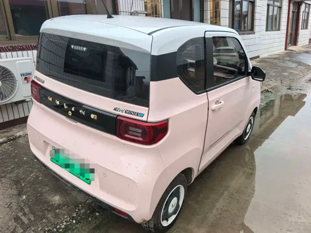 Wuling Hongguang Mini EV — Фото автомобиля 5