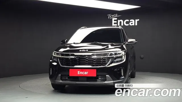 Kia Seltos — Фото автомобиля 3