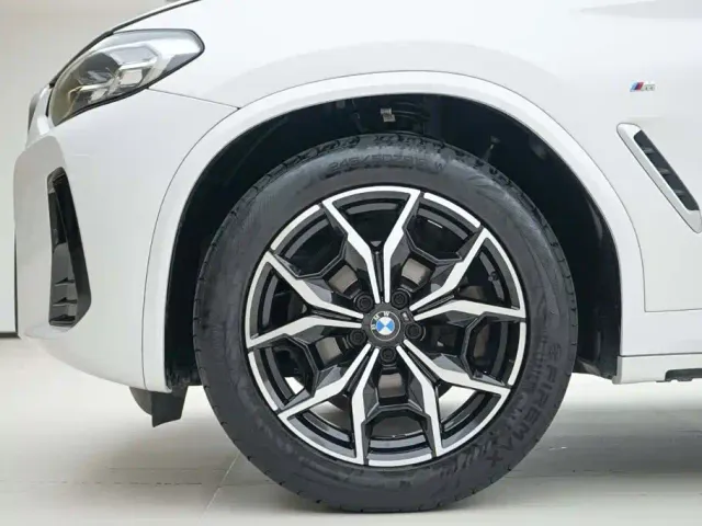 BMW X3 — Фото автомобиля 14
