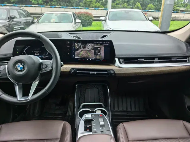 BMW X1 — Фото автомобиля 18