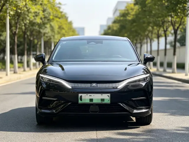 BYD Song L EV — Фото автомобиля 2