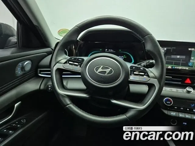 Hyundai Avante CN7 — Фото автомобиля 10