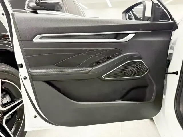 Geely Emgrand 2022 4th Generation 1.5L CVT Elite — Фото автомобиля 12