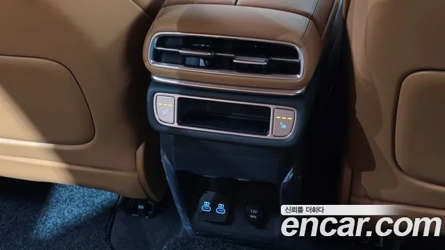 Genesis GV80 — Фото автомобиля 27