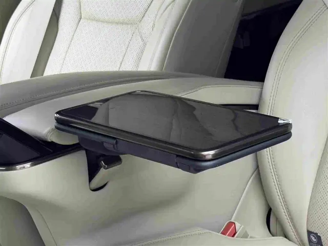 Toyota Alphard — Фото автомобиля 17
