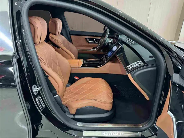 Mercedes-Benz Maybach S-Class — Фото автомобиля 9