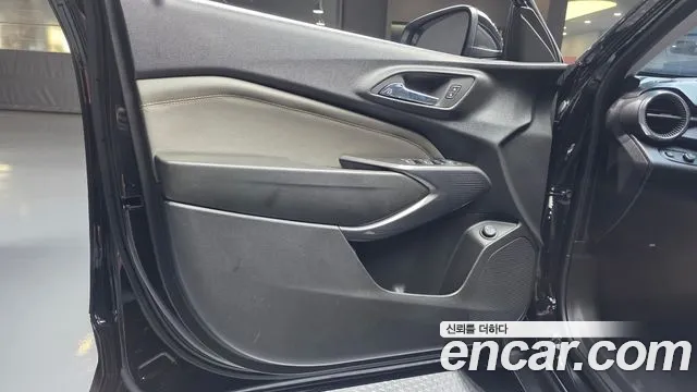 ChevroletGMDaewoo Trax Trax Кроссовер — Фото автомобиля 23