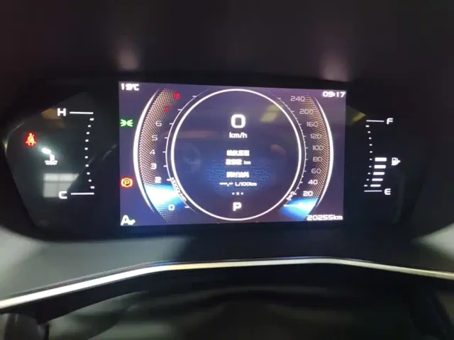 Geely Xingrui — Фото автомобиля 11