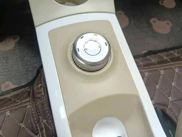 Wuling Hongguang Mini EV — Фото автомобиля 15
