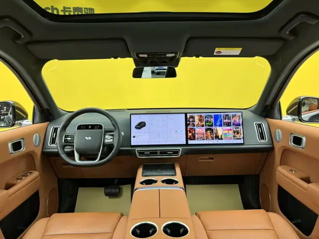 Li Auto L9 — Фото автомобиля 15