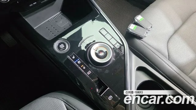 Kia Niro The All New Niro Prestige — Фото автомобиля 6