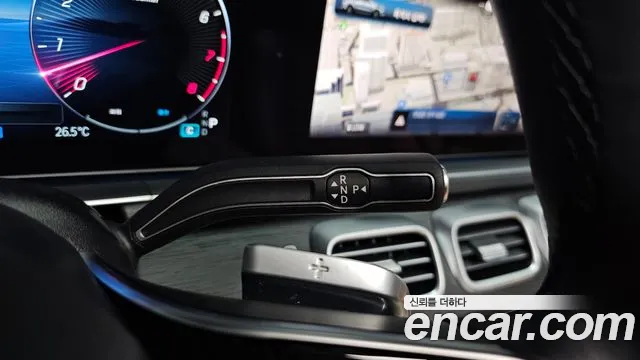 Mercedes-Benz GLE-Class — Фото автомобиля 9
