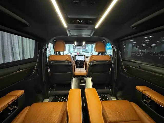 Toyota Vellfire — Фото автомобиля 14