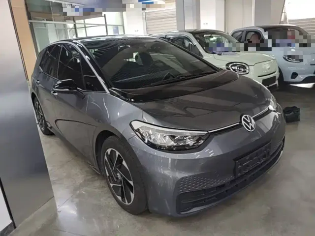 Volkswagen ID.3 — Фото автомобиля 3