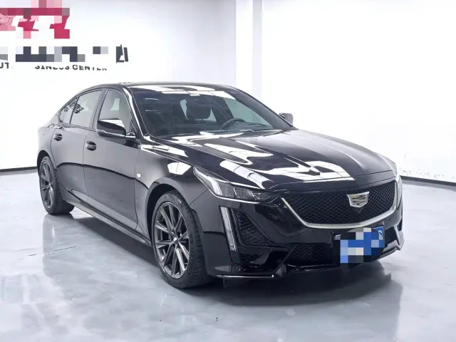 Cadillac CT5 — Фото автомобиля 3