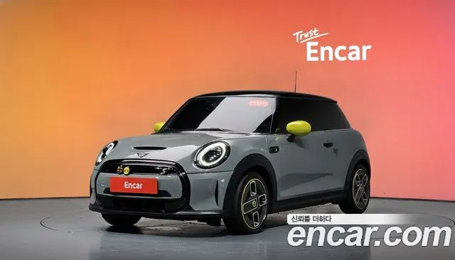 Фотография автомобиля — Mini Cooper