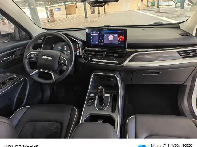 Haval H6 — Фото автомобиля 8