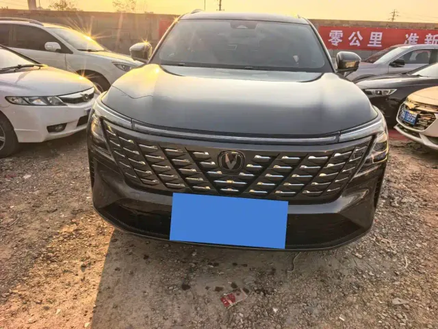 Changan CS75 Plus — Фото автомобиля 2