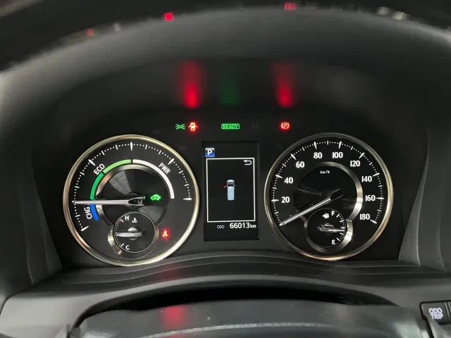 Lexus LM — Фото автомобиля 24