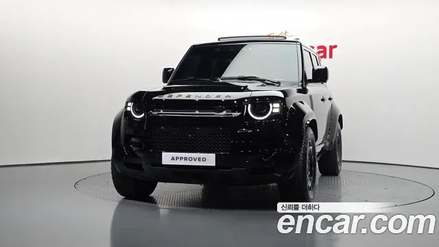 Land Rover Defender — Фото автомобиля 3