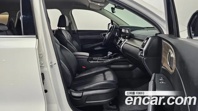 Kia Sorento Sorento 4-е поколение Бензин 2.5T 2WD — Фото автомобиля 10