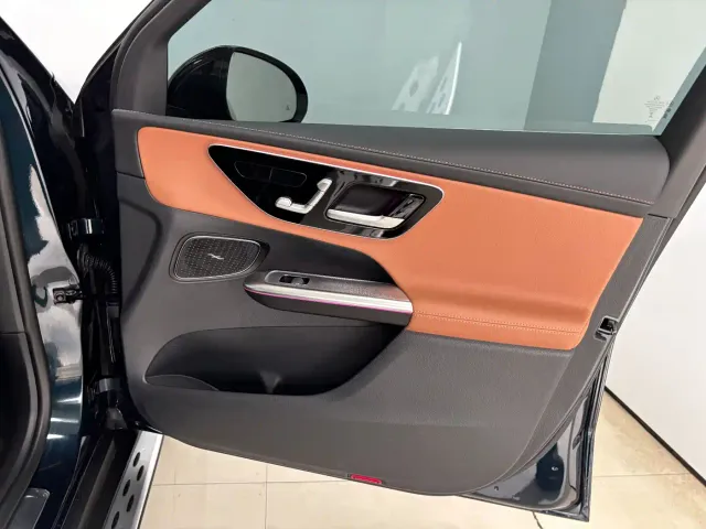 Mercedes-Benz GLC-Class — Фото автомобиля 24