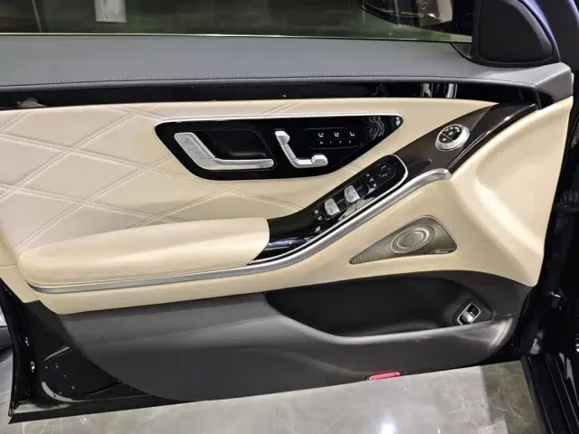 Mercedes-Benz Maybach S-Class — Фото автомобиля 7