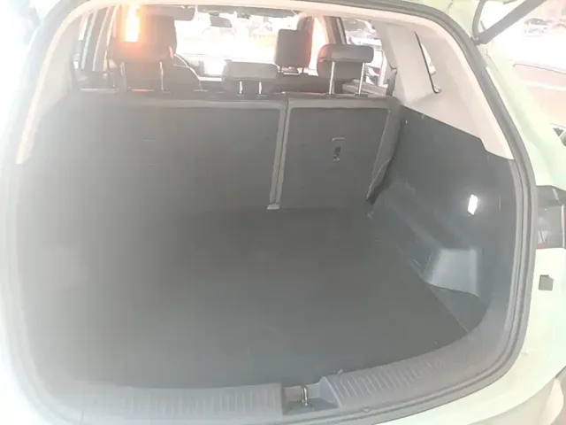 Wuling Asta — Фото автомобиля 18