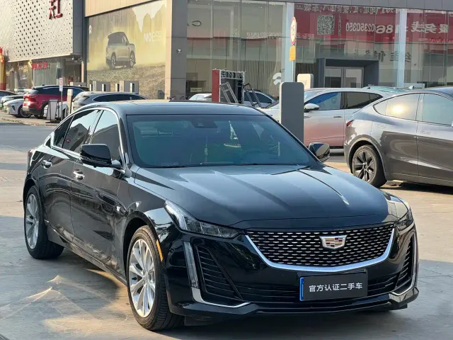 Cadillac CT5 — Фото автомобиля 3