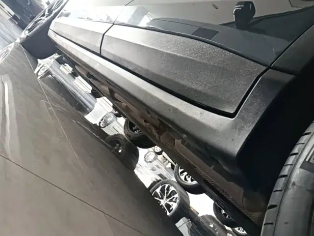 Leapmotor C11 — Фото автомобиля 21