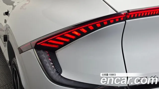 Kia EV6 — Фото автомобиля 18
