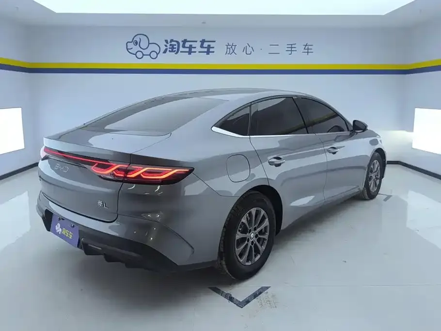BYD Qin L 2024 DM-i 80KM Leading Edition — Фото автомобиля 3