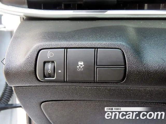 Hyundai AVANTE Новый Avante (CN7) — Фото автомобиля 12