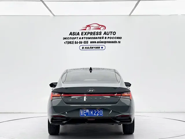 Hyundai Elantra — Фото автомобиля 5